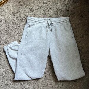 Tna Cozy Fleece Boyfriend Sweats😍 Heather Chrome, M